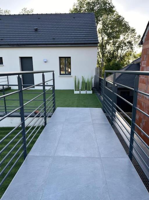 Green Home Paris Disneyland Chalifert Exterior foto